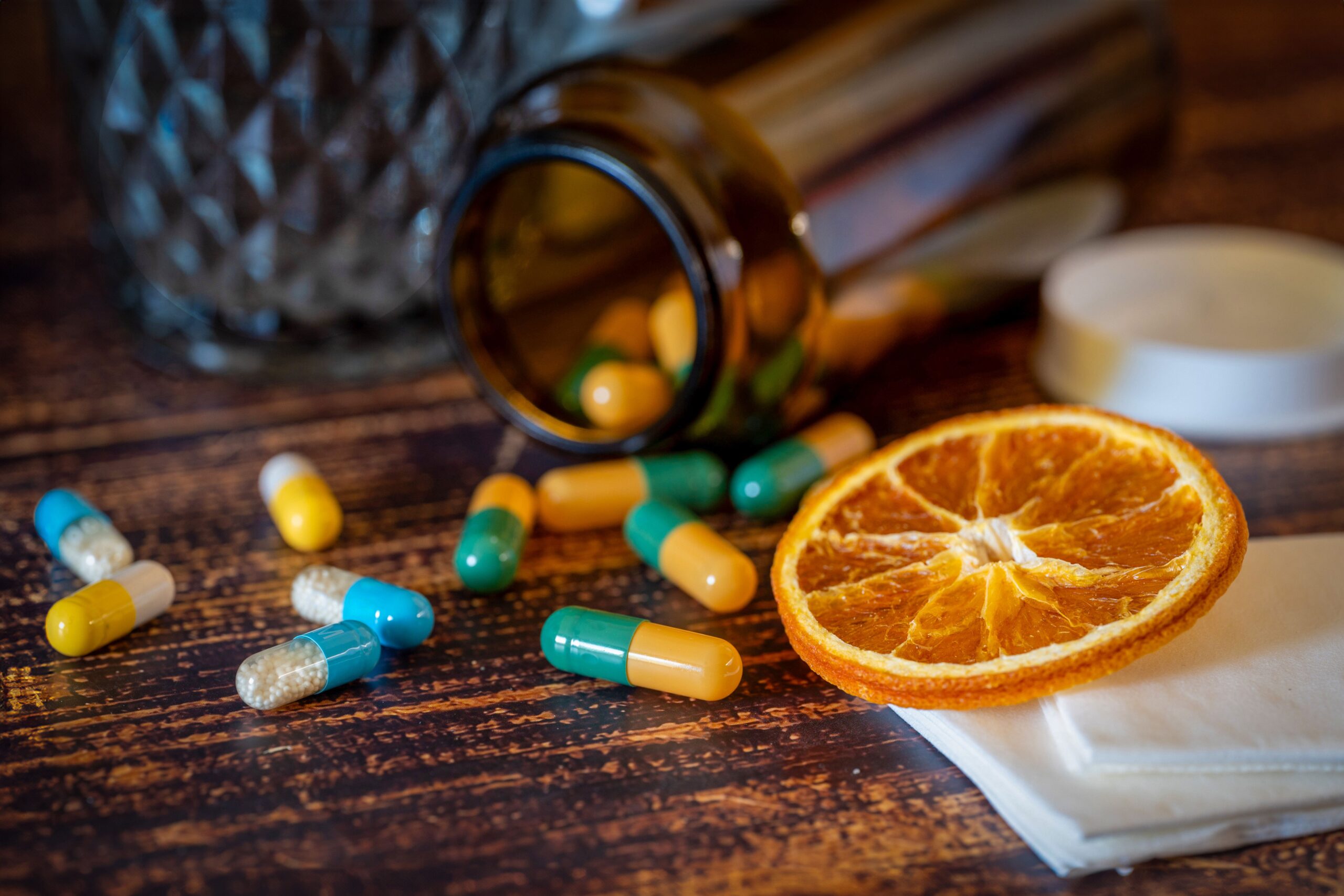 Zincul și vitamina C sunt doi nutrienți importanți pentru funcționarea sistemului imunitar și menținerea sănătății pielii. Foto: pexels.com